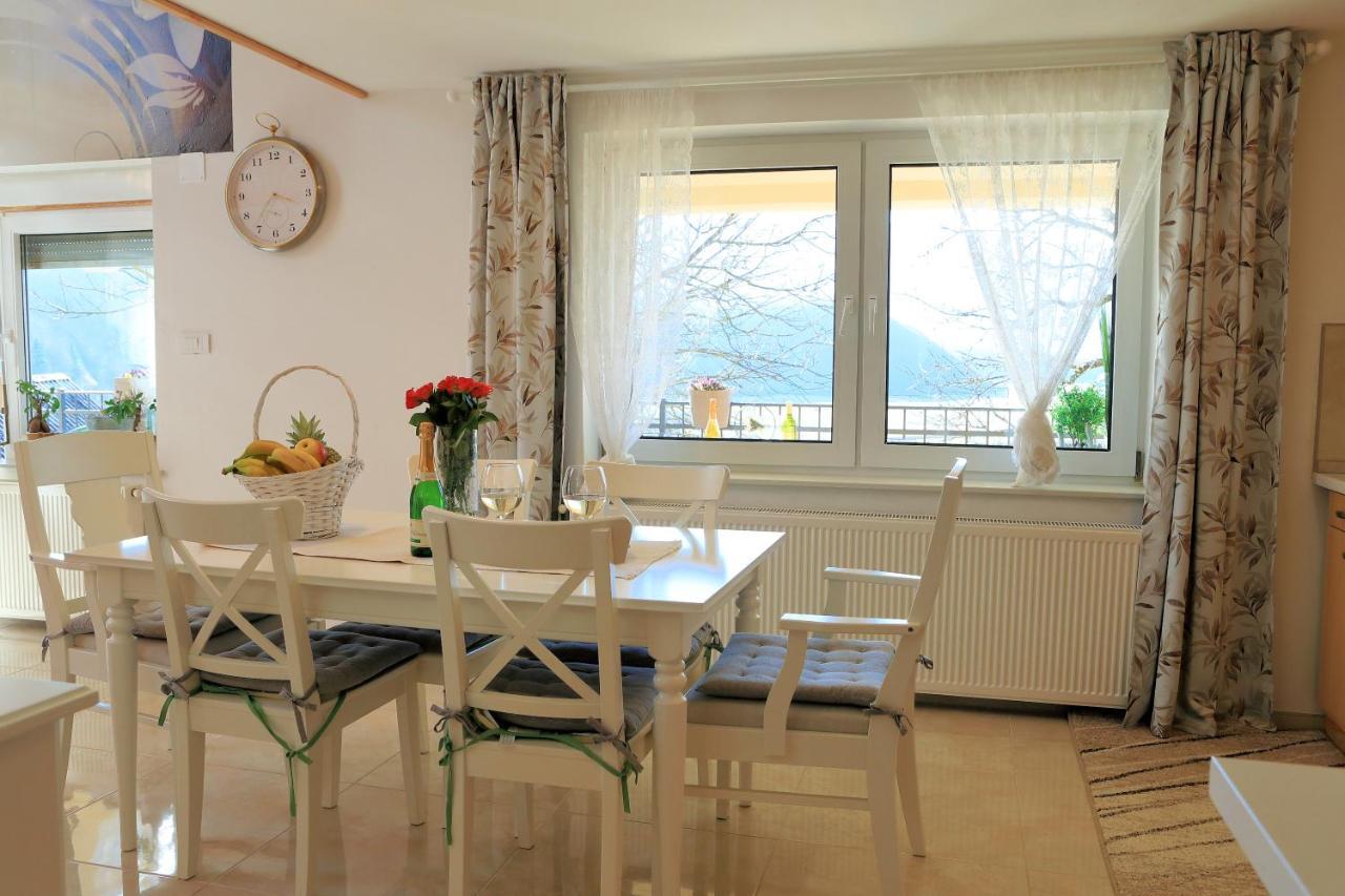 Luxury Apartman Alex With Sauna In The Village Otocac Exterior photo